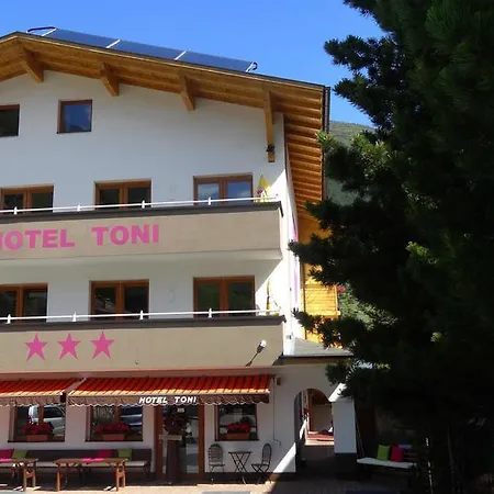 Toni 3* Galtuer