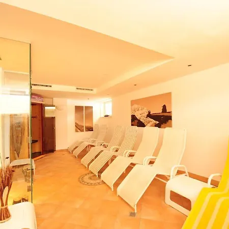 Hotel Toni 3*
