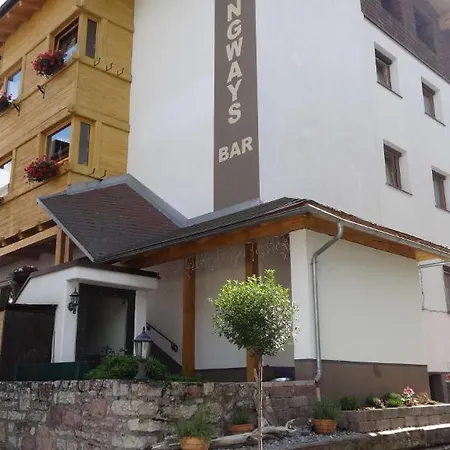 Hotel Toni 3*