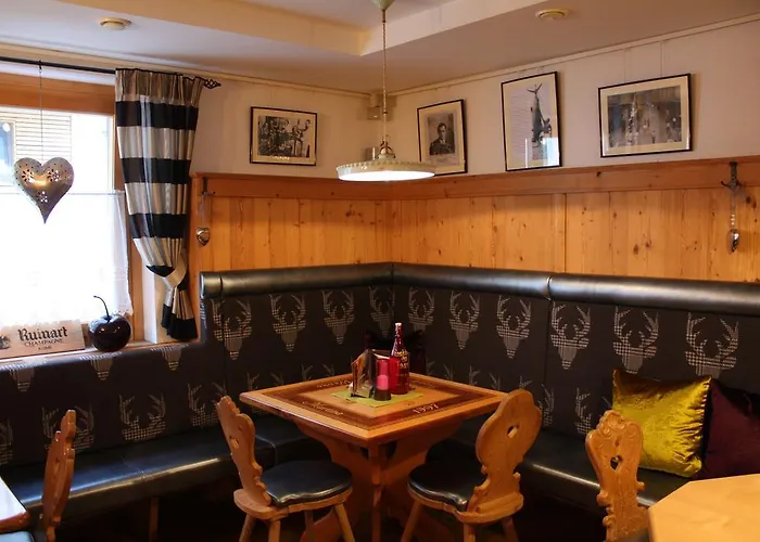 Toni 3* غالتور