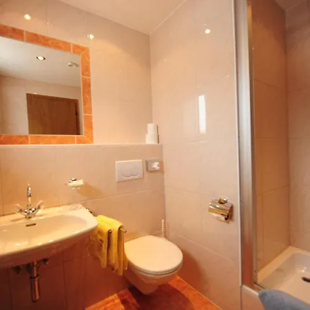 Toni Hotel 3*